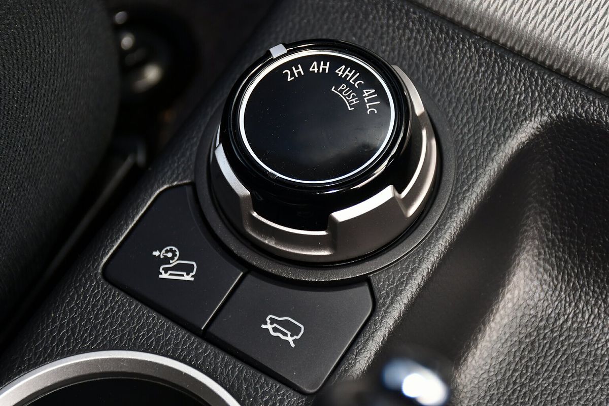 2023 Mitsubishi Triton GLS MR 4X4