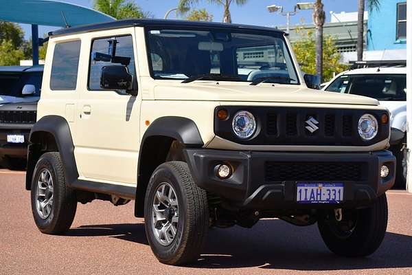 2023 Suzuki Jimny GLX GJ