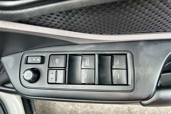 2020 Toyota C-HR NGX10R