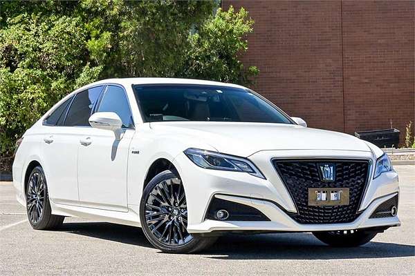2020 Toyota Crown AZSH20