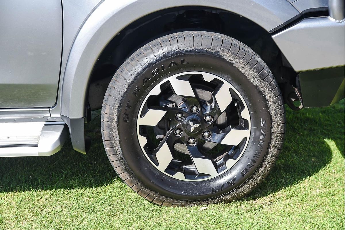 2017 Mitsubishi Triton Exceed MQ 4X4