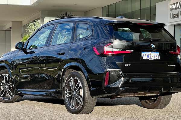 2023 BMW X1 xDrive20i U11