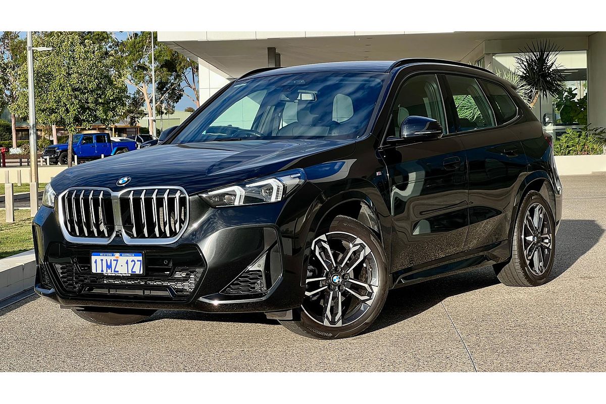 2023 BMW X1 xDrive20i U11