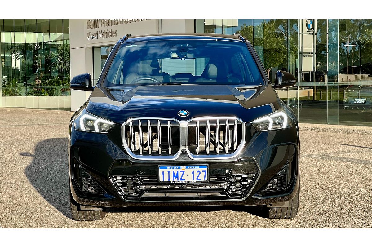 2023 BMW X1 xDrive20i U11