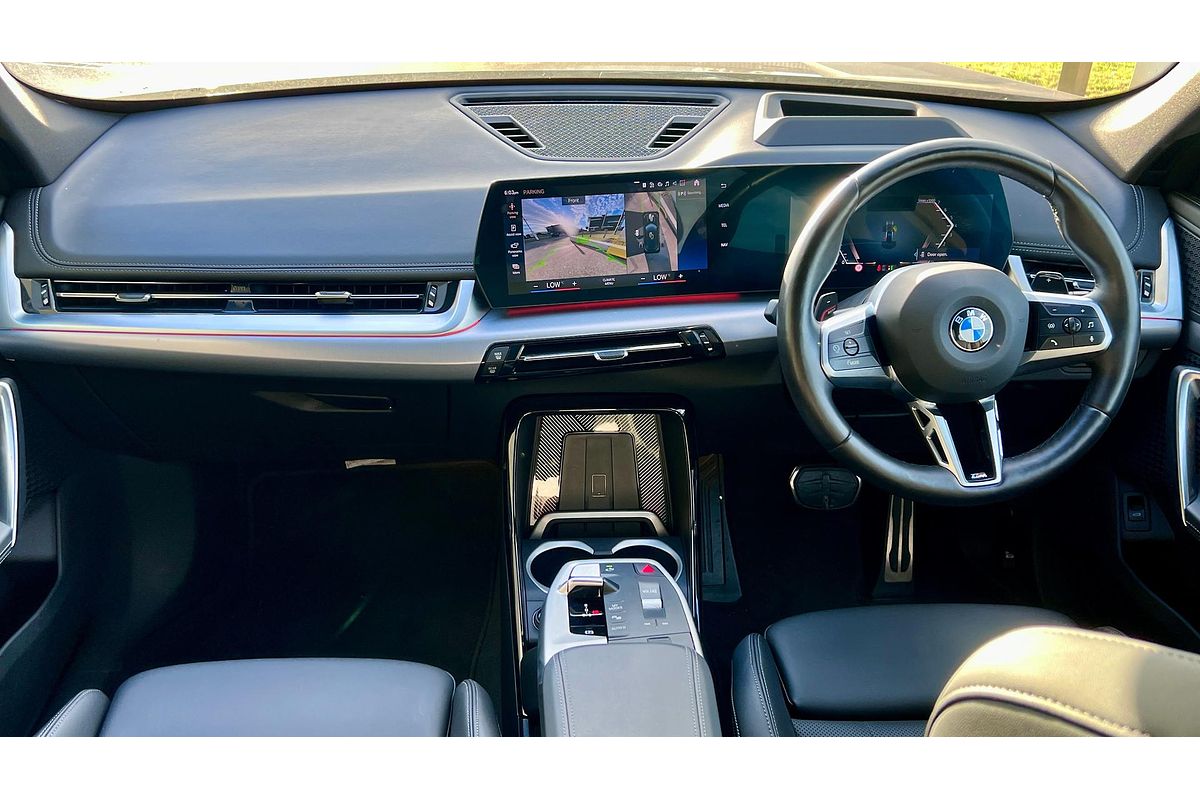 2023 BMW X1 xDrive20i U11