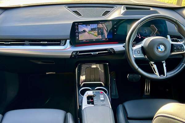 2023 BMW X1 xDrive20i U11