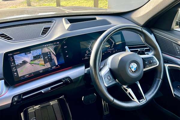 2023 BMW X1 xDrive20i U11
