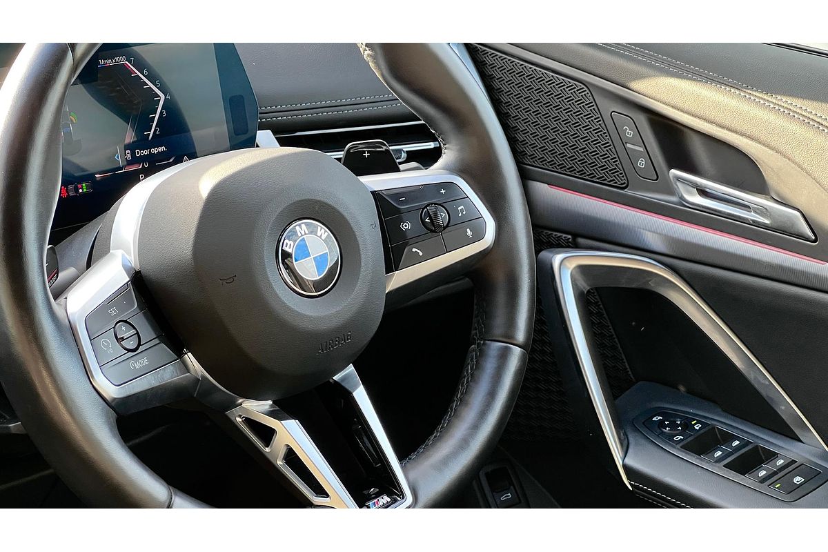 2023 BMW X1 xDrive20i U11