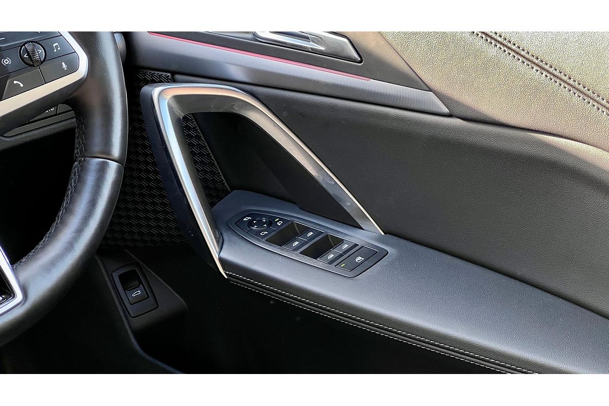 2023 BMW X1 xDrive20i U11