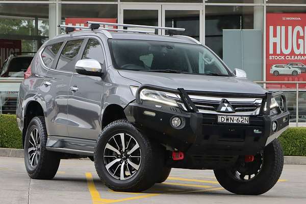 2017 Mitsubishi Pajero Sport Exceed QE
