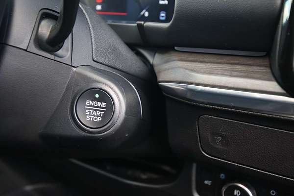 2024 Ford Everest Platinum