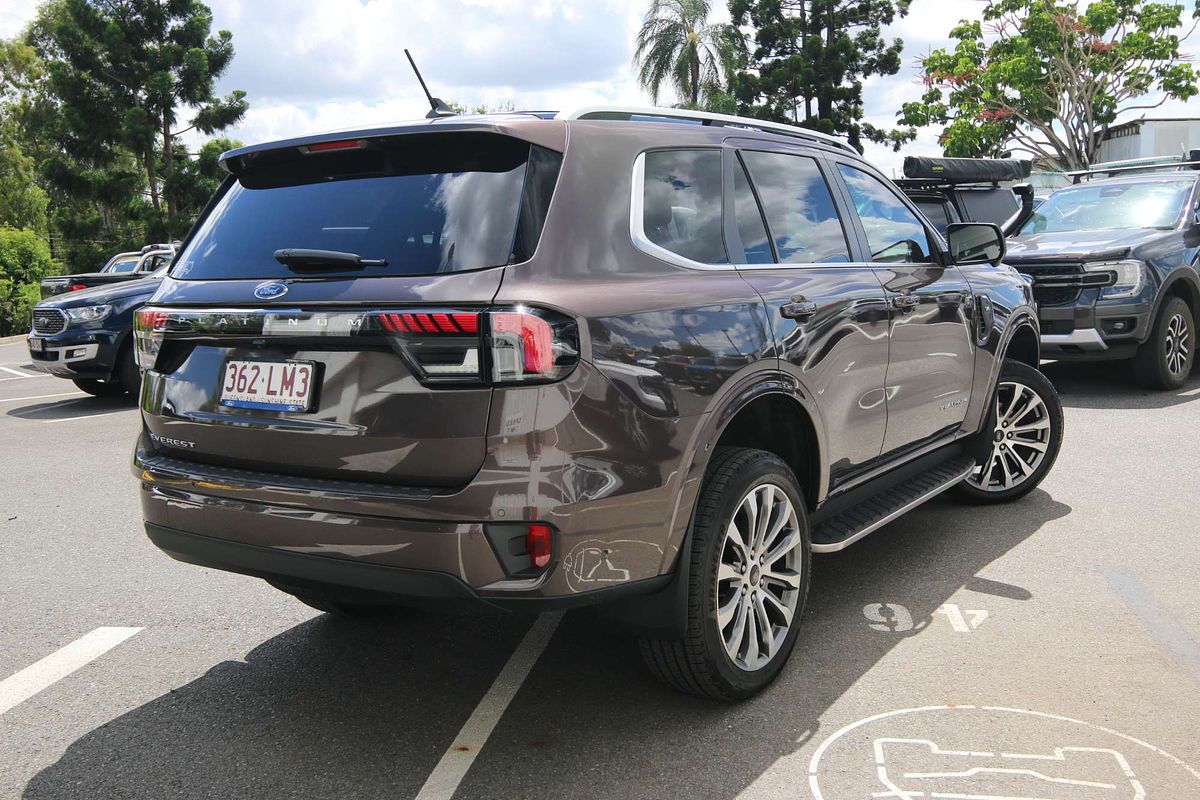 2024 Ford Everest Platinum