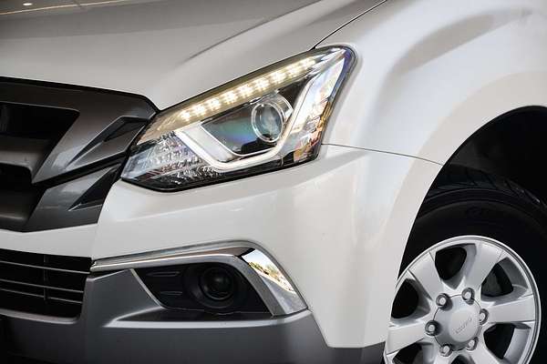 2018 Isuzu MU-X LS-M