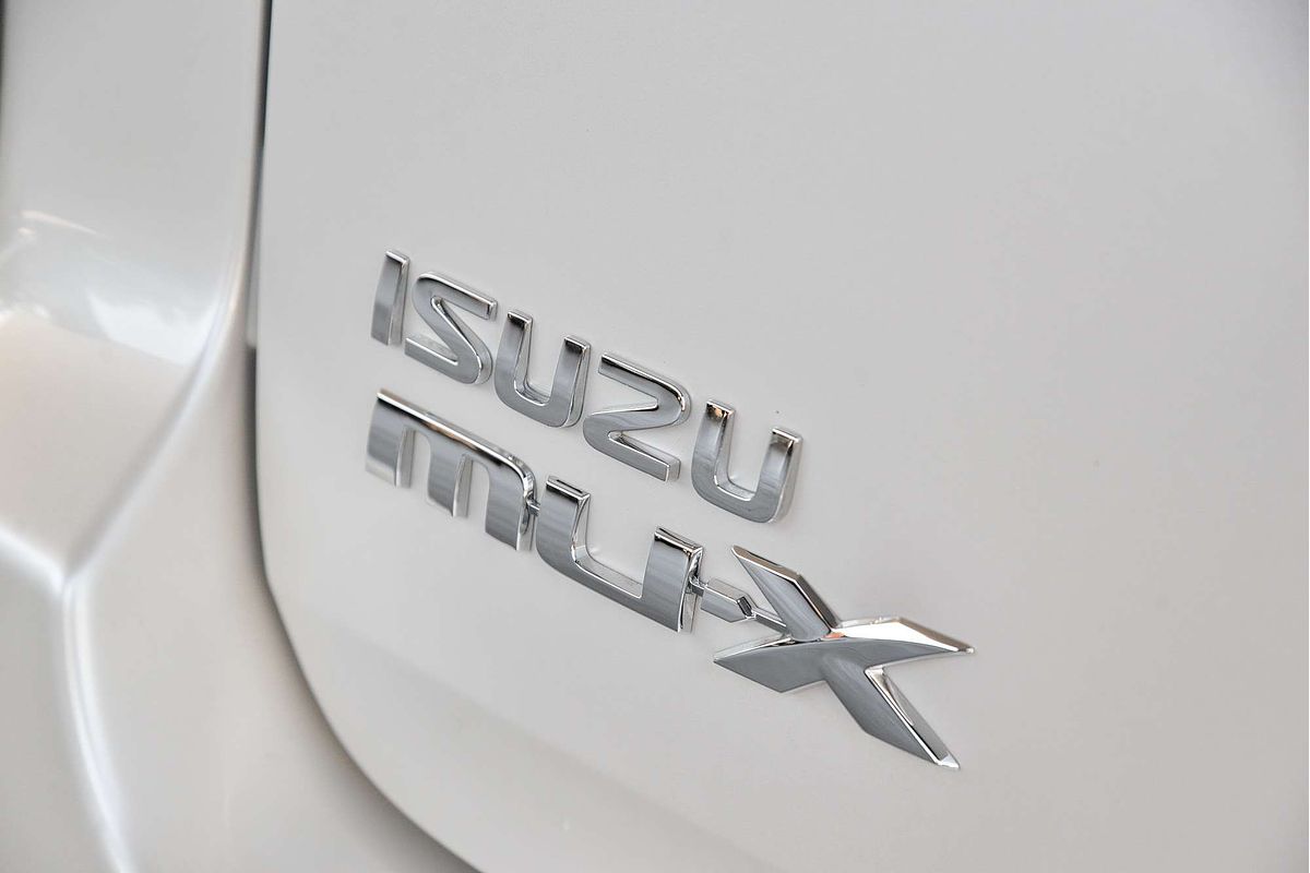2018 Isuzu MU-X LS-M