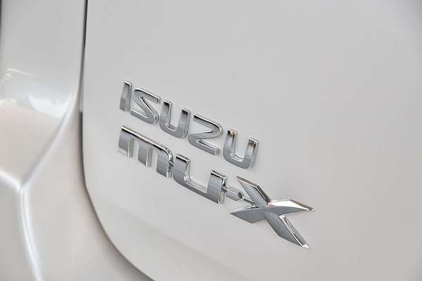 2018 Isuzu MU-X LS-M