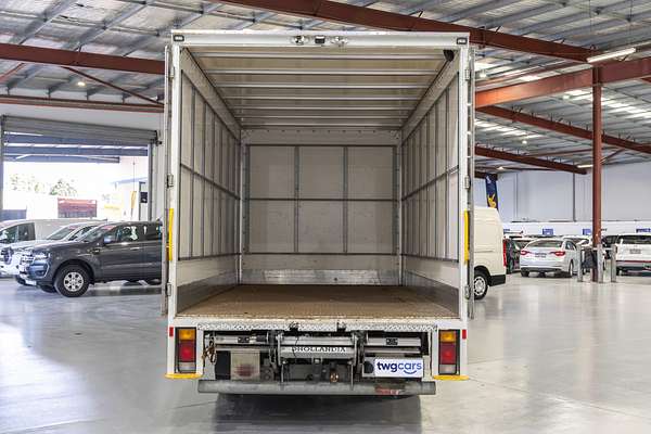 2022 Isuzu N Series NNR 45-150 Vanpack
