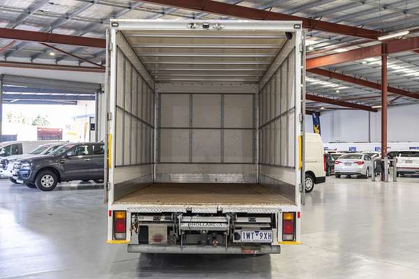 2022 Isuzu N Series NNR 45-150 Vanpack