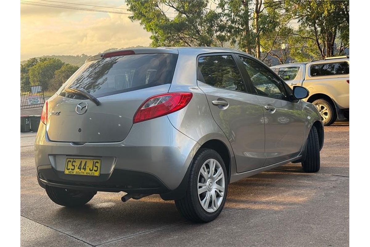 2010 Mazda MAZDA2 NEO DE MY10