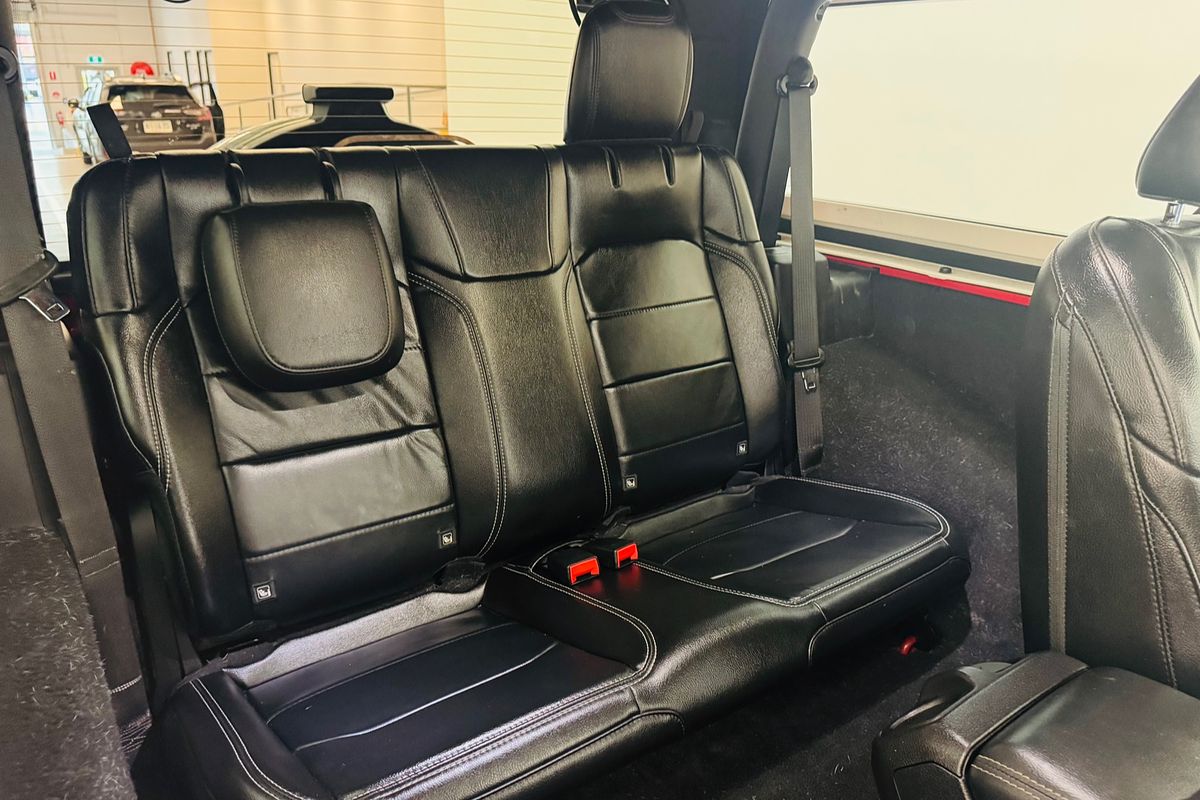 2019 Wrangler Overland 2-Door 3.6L 8-Speed Auto 