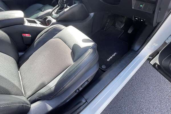 2017 Nissan QASHQAI ST-L J11 Series 2