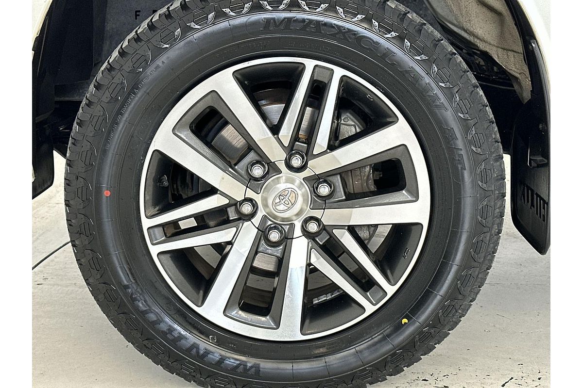 2019 Toyota Hilux SR5 GUN126R 4X4