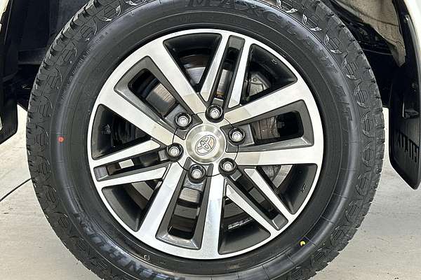 2019 Toyota Hilux SR5 GUN126R 4X4