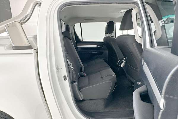 2019 Toyota Hilux SR5 GUN126R 4X4