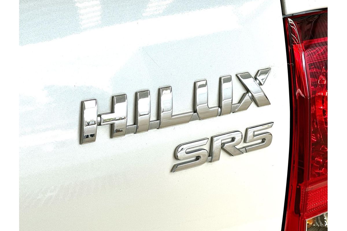2019 Toyota Hilux SR5 GUN126R 4X4