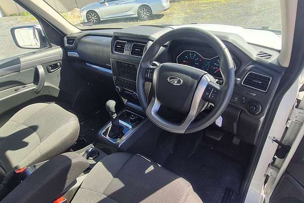 2022 Mahindra PIK-UP S11 4X4