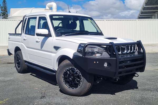 2022 Mahindra PIK-UP S11 4X4