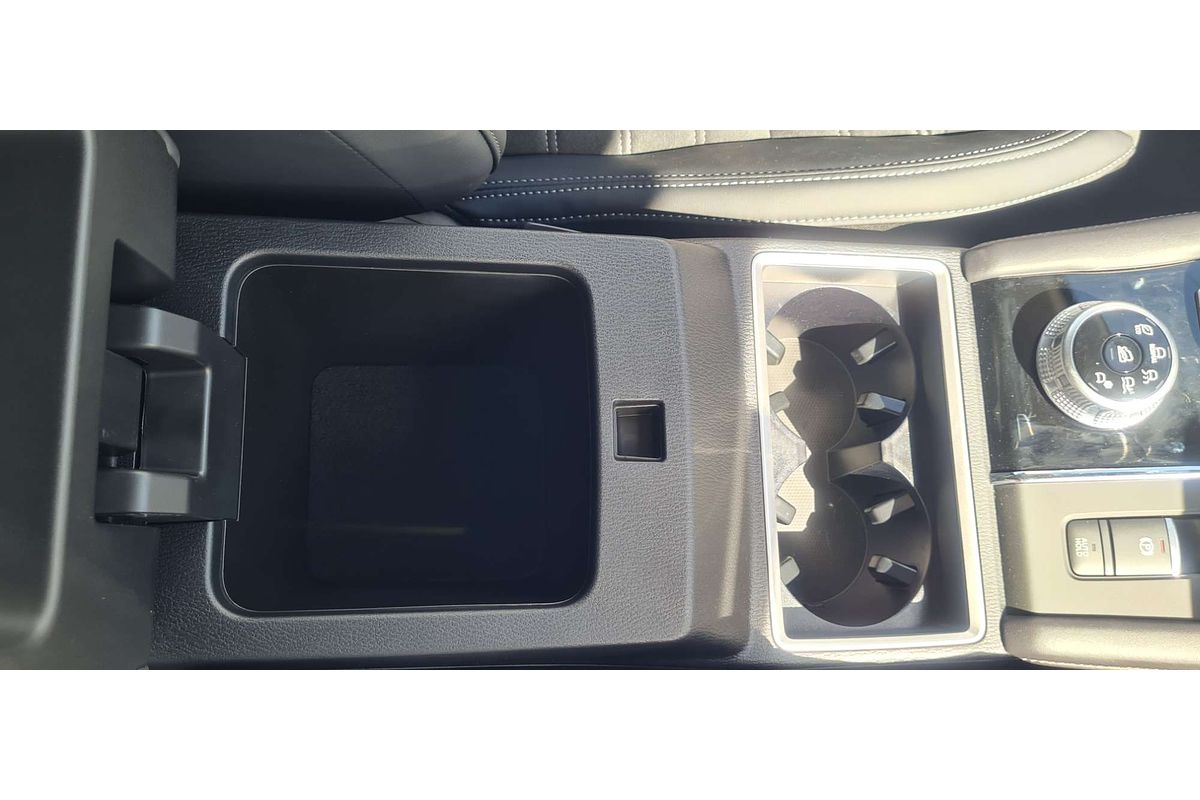 2024 Mitsubishi Outlander Aspire ZM