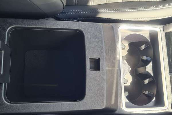 2024 Mitsubishi Outlander Aspire ZM