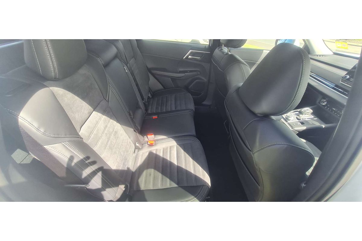 2024 Mitsubishi Outlander Aspire ZM