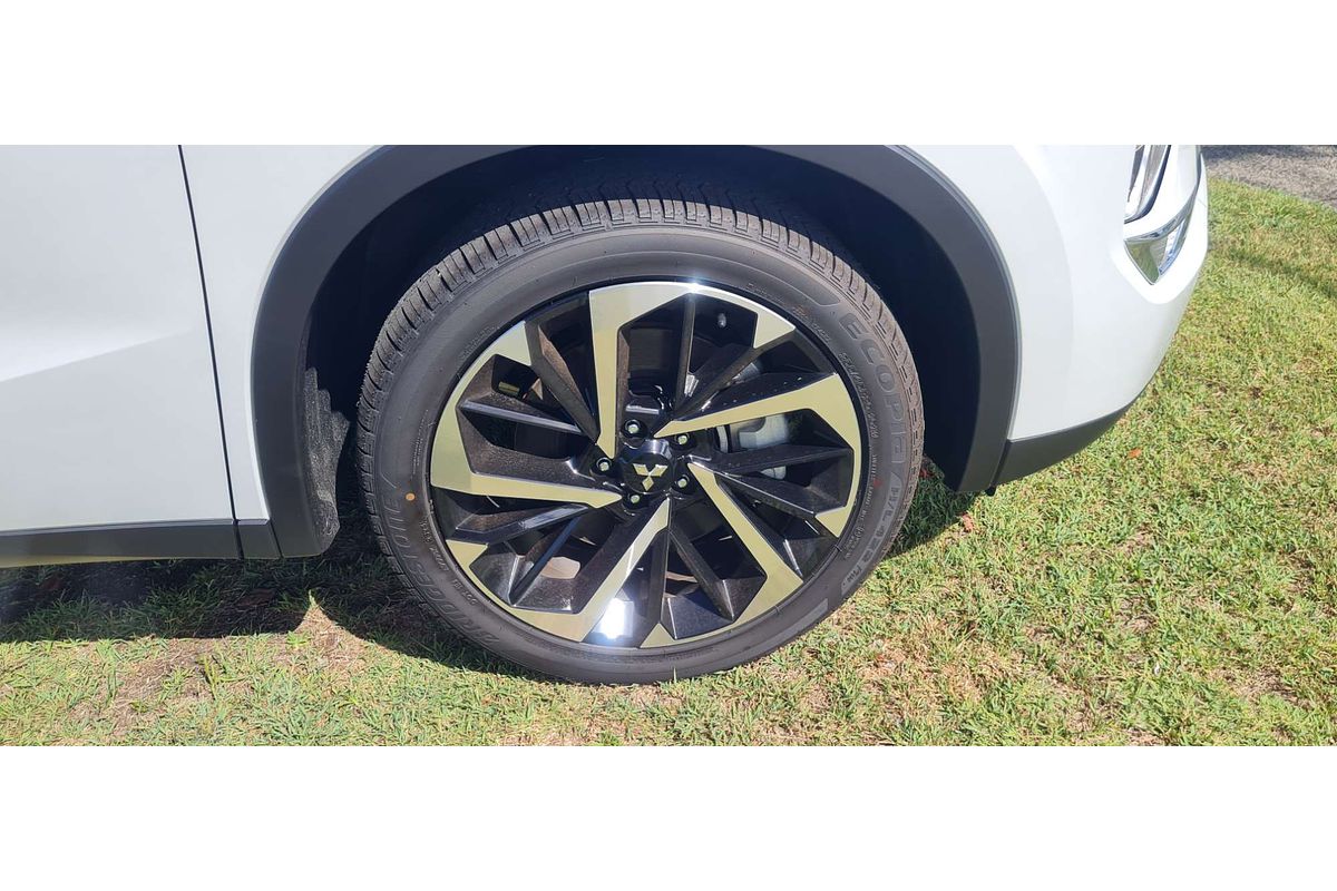 2024 Mitsubishi Outlander Aspire ZM