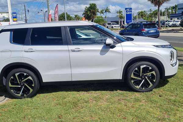 2024 Mitsubishi Outlander Aspire ZM