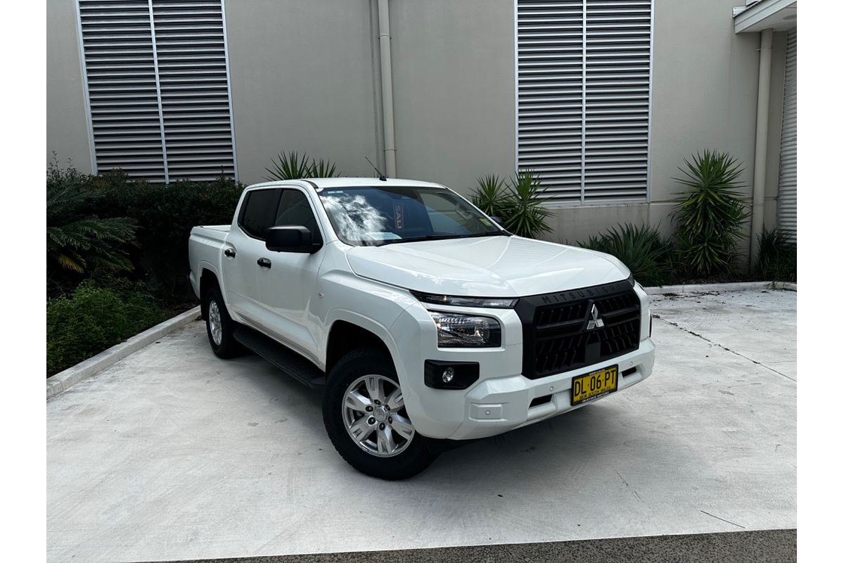 2023 Mitsubishi Triton GLX+ MV 4X4