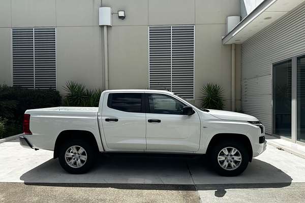 2023 Mitsubishi Triton GLX+ MV 4X4