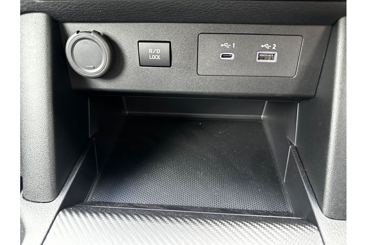 2023 Mitsubishi Triton GLX+ MV 4X4