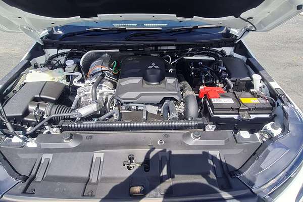 2024 Mitsubishi Triton GLX MV 4X4