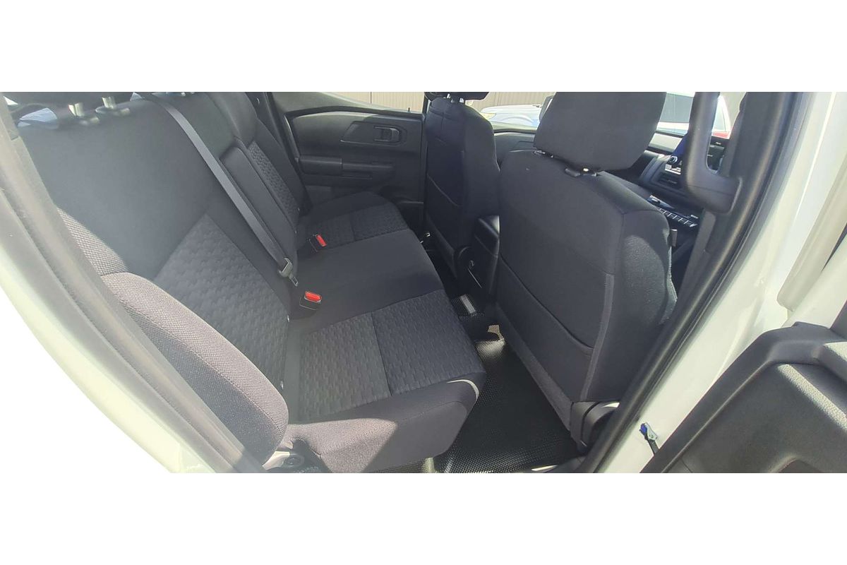 2024 Mitsubishi Triton GLX MV 4X4
