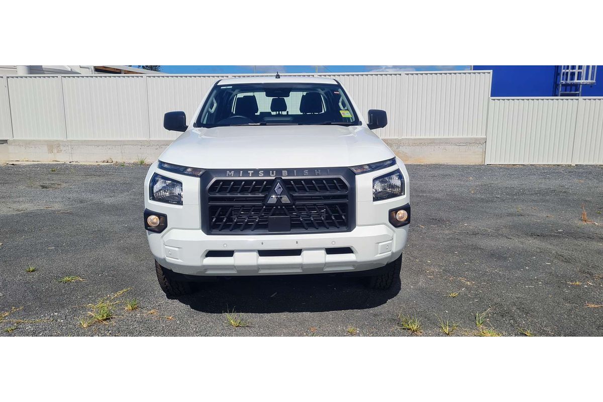 2024 Mitsubishi Triton GLX MV 4X4