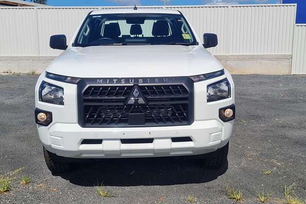 2024 Mitsubishi Triton GLX MV 4X4