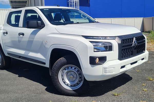 2024 Mitsubishi Triton GLX MV 4X4