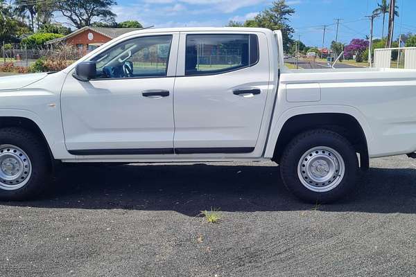 2024 Mitsubishi Triton GLX MV 4X4
