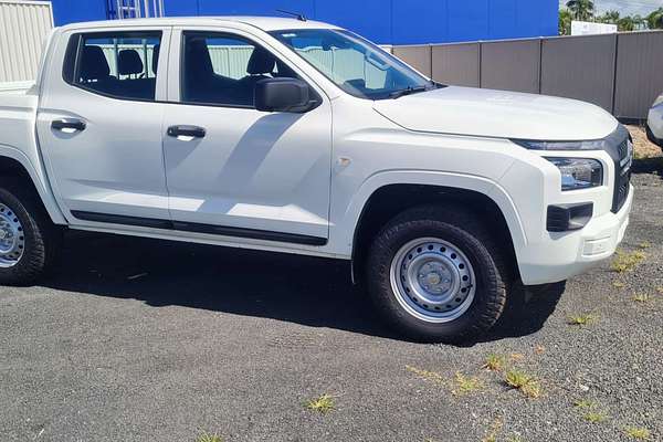 2024 Mitsubishi Triton GLX MV 4X4