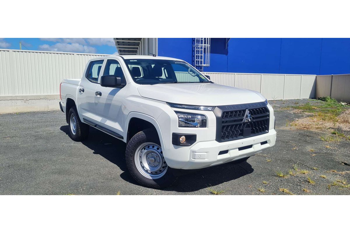 2023 Mitsubishi Triton GLX MV 4X4