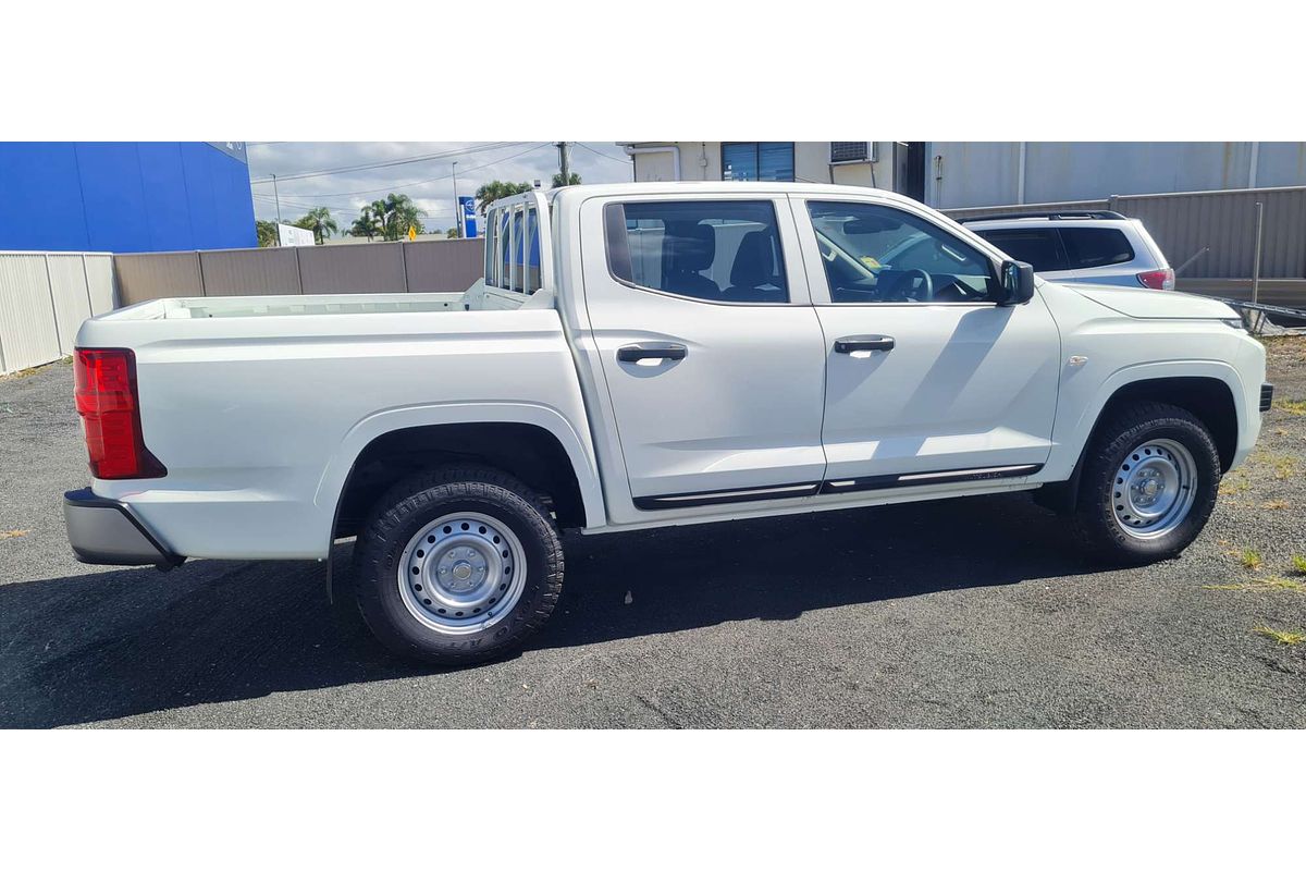 2023 Mitsubishi Triton GLX MV 4X4