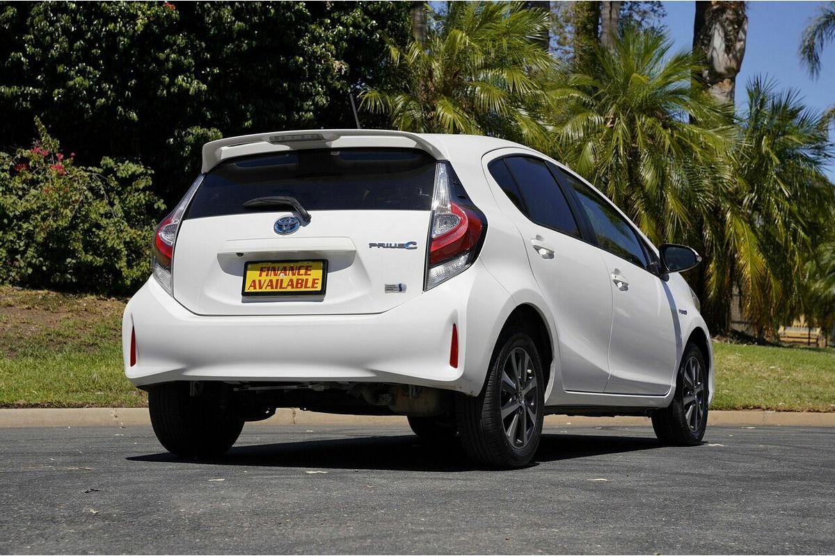 2018 Toyota Prius C i-Tech NHP10R