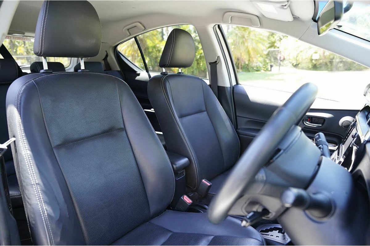 2018 Toyota Prius C i-Tech NHP10R