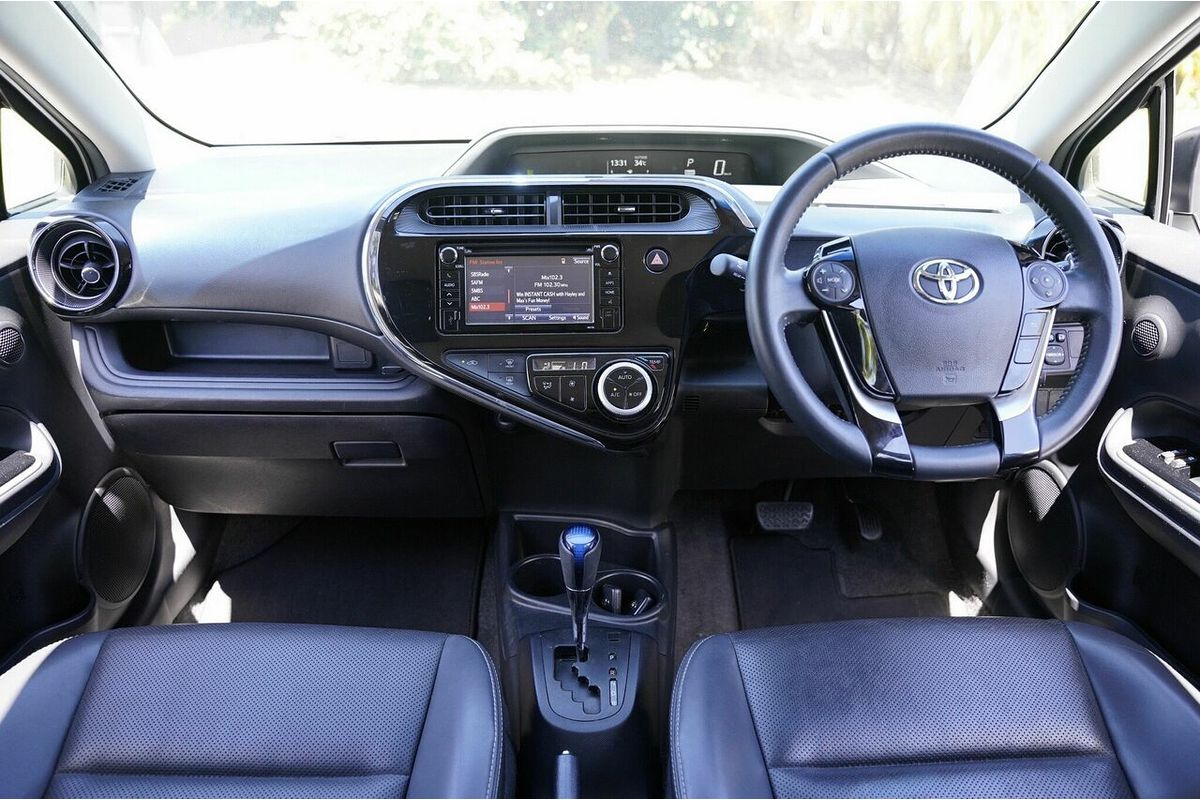 2018 Toyota Prius C i-Tech NHP10R
